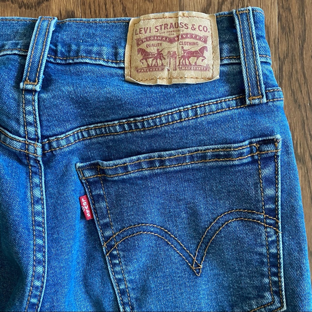 Levi’s Wedgie Skinny Jeans - Picture 6 of 13